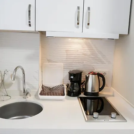 Διαμέρισμα Cozy Flat With Excellent Location In Kadikoy, Istanbul Κωνσταντινούπολη